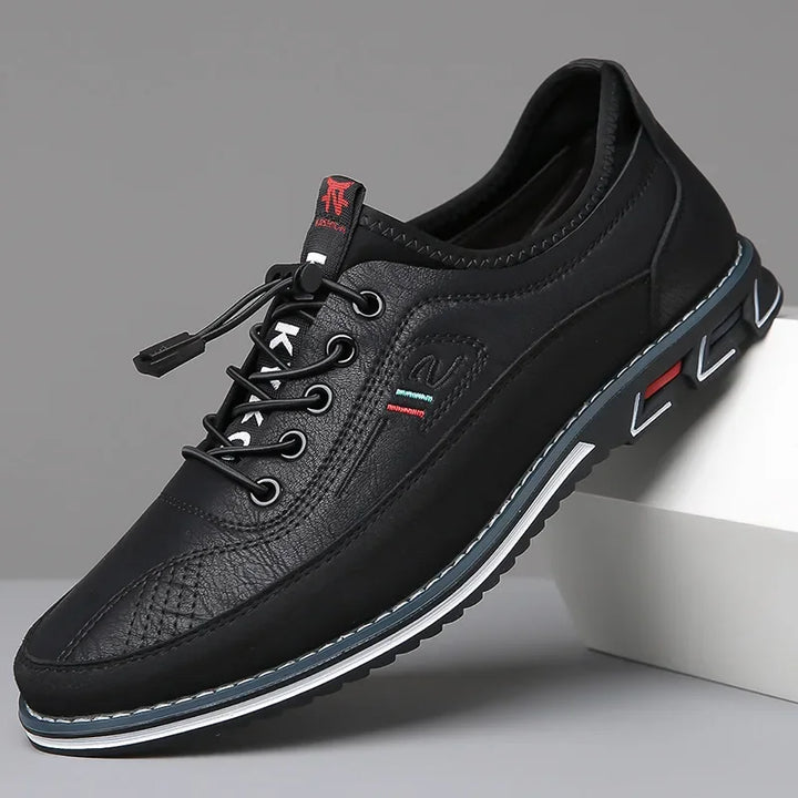 Voyager Sneakers
