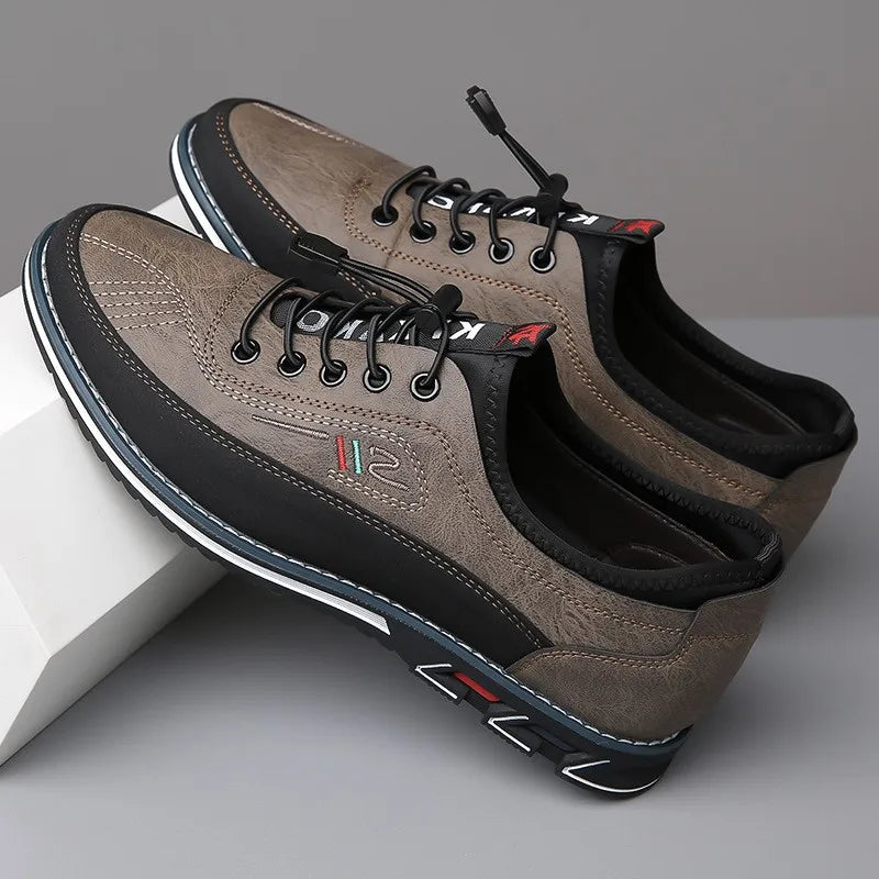 Voyager Sneakers
