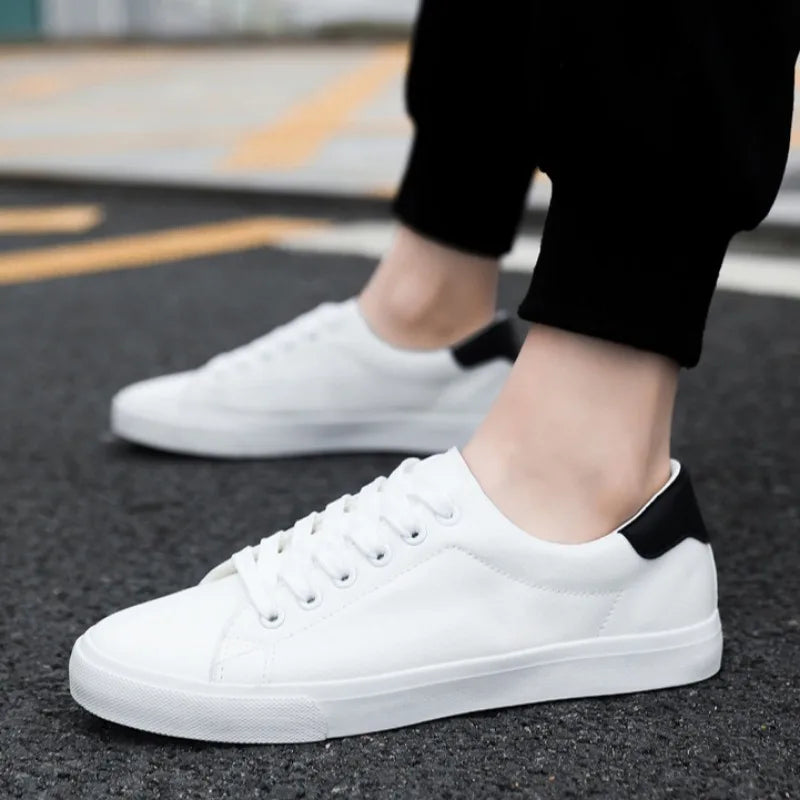 Kingsley Classic Sneakers