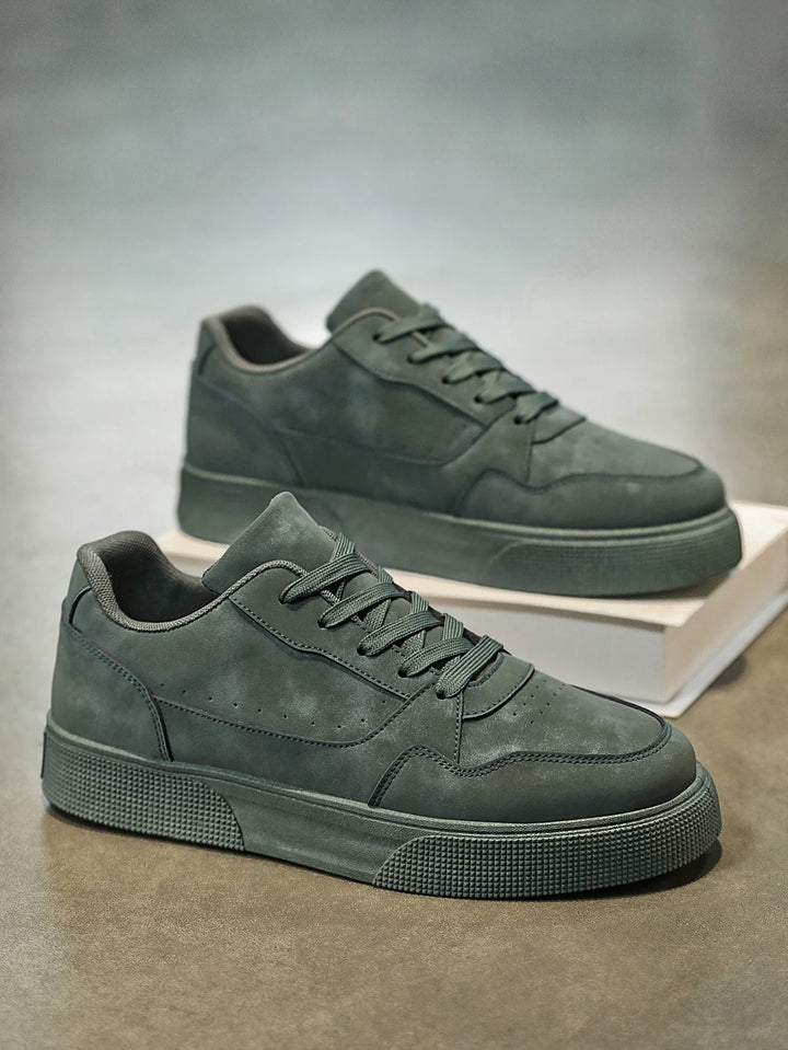 Rivo Sneakers