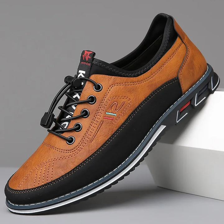 Voyager Sneakers