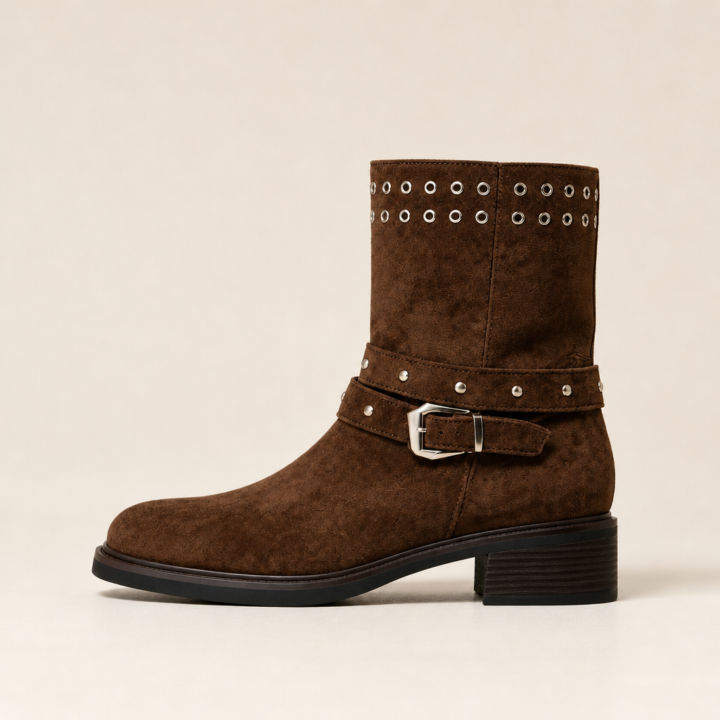 Round toe design on brown western boots
